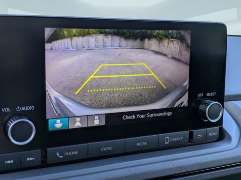 Used 2023 Honda Accord LX image 22