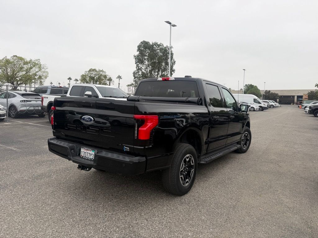 Used 2023 Ford F150 Lightning XLT AWD/4WD image 3