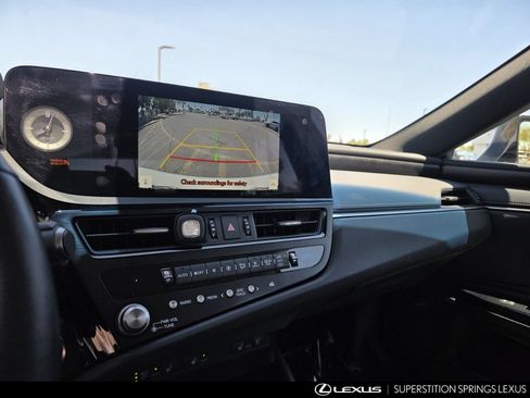 Certified 2025 Lexus ES 300h w/ Premium Package FWD image 19