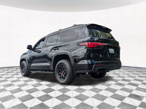 Used 2024 Toyota Sequoia TRD Pro AWD/4WD image 17