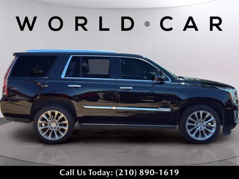 Used 2020 Cadillac Escalade Premium Luxury AWD/4WD image 3