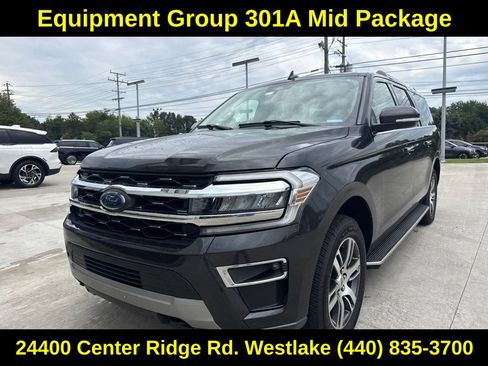 Used 2022 Ford Expedition Max Limited AWD/4WD image 11