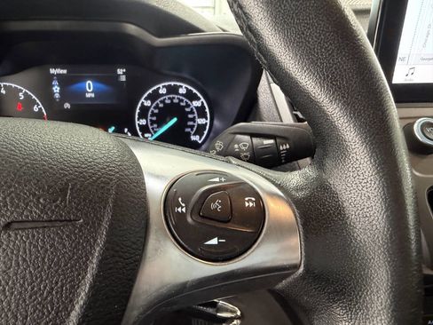 Used 2019 Ford Transit Connect XL image 17