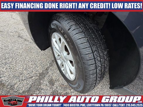 Used 2018 Chevrolet Equinox LT w/ Sun & Infotainment Package image 35