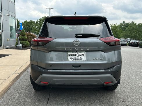 Certified 2023 Nissan Rogue SV w/ SV Premium B Package AWD/4WD image 5