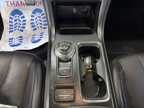 Used 2017 Ford Fusion Energi Titanium image 26