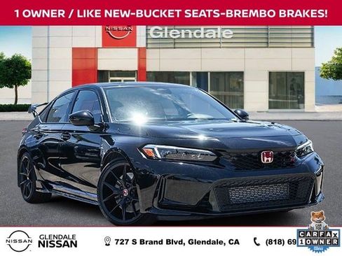 Used 2024 Honda Civic Type R image 1