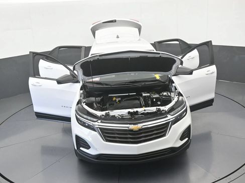 Used 2024 Chevrolet Equinox LS w/ Driver Confidence II Package FWD image 65