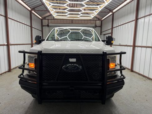 Used 2019 Ford F350 XL w/ Power Equipment Group AWD/4WD image 2