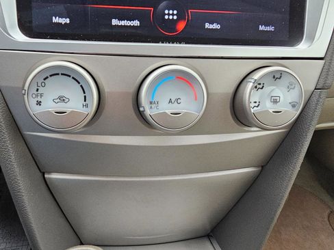 Used 2011 Toyota Camry LE w/ LE Extra-Value Pkg image 36