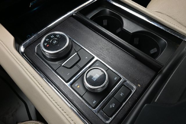 Used 2022 Ford Expedition Platinum AWD/4WD image 40