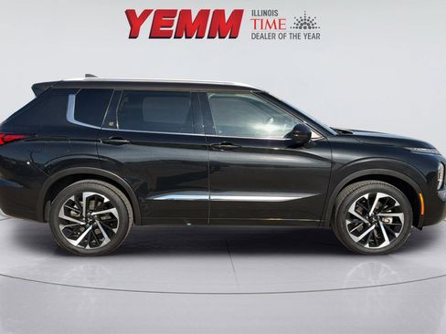 Used 2023 Mitsubishi Outlander SEL 40th Anniversary image 8