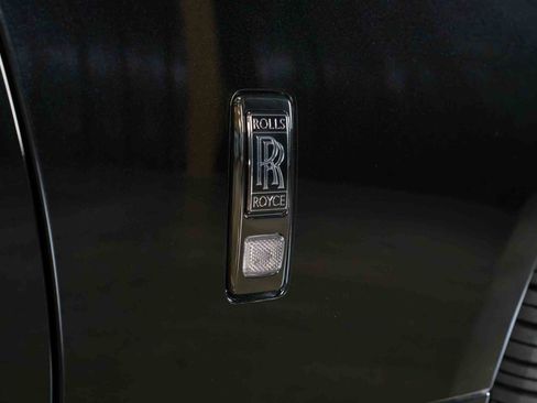 Used 2020 Rolls-Royce Wraith RWD image 15