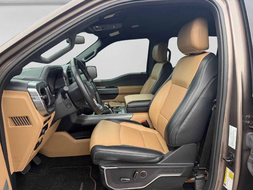 Used 2023 Ford F150 Lariat w/ Equipment Group 502A High AWD/4WD image 10