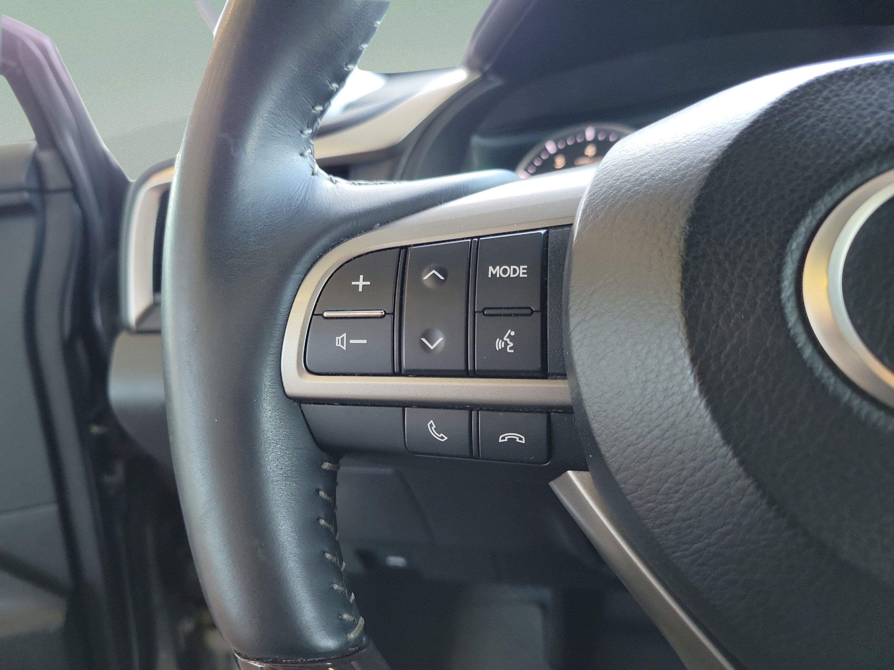 Used 2017 Lexus RX 350 AWD image 13