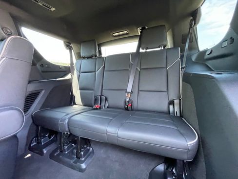 Certified 2024 Cadillac Escalade Sport w/ LPO, ONYX Package AWD/4WD image 25