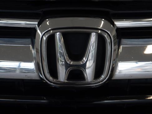 Used 2019 Honda CR-V LX image 5