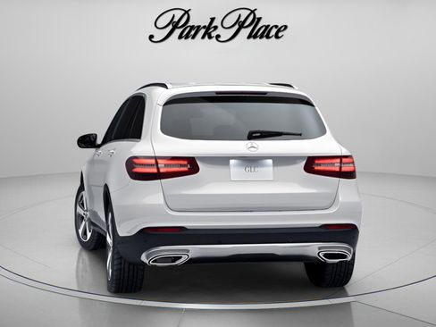 Used 2018 Mercedes-Benz GLC 300 4MATIC image 15