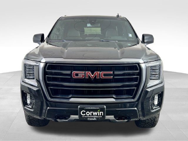 Used 2021 GMC Yukon AT4 w/ Technology Package AWD/4WD image 4