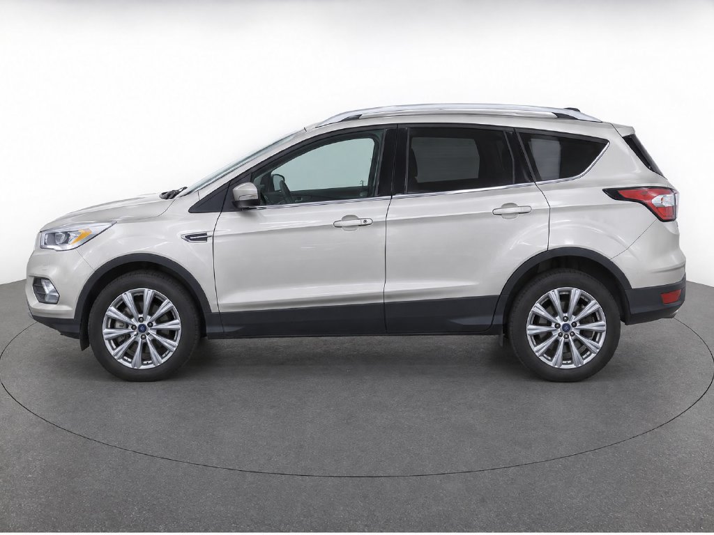 Used 2017 Ford Escape Titanium AWD/4WD image 6