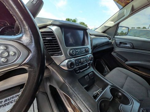 Used 2020 Chevrolet Suburban LS w/ Max Trailering Package AWD/4WD image 14