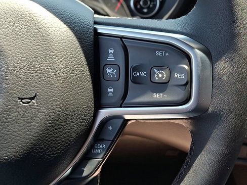 New 2026 RAM 1500 Big Horn AWD/4WD image 16