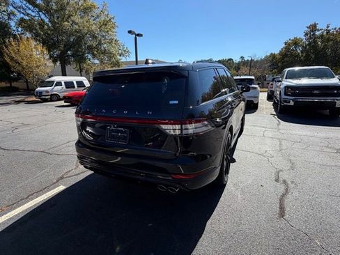 New 2026 Lincoln Aviator Reserve image 7