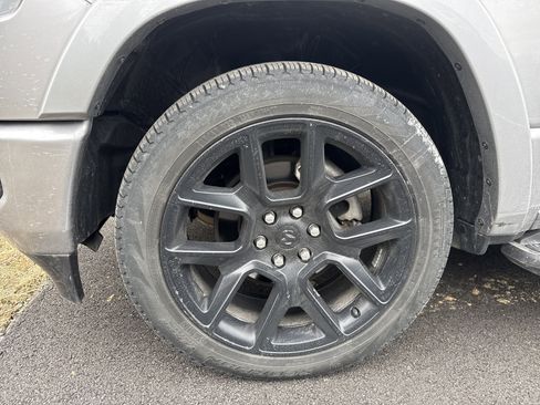 Used 2022 RAM 1500 Laramie image 5