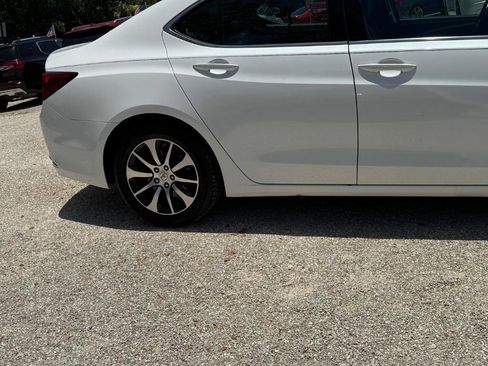 Used 2016 Acura TLX image 7