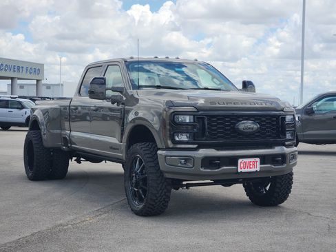 New 2026 Ford F350 Lariat AWD/4WD image 2