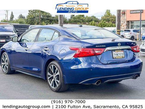 Used 2017 Nissan Maxima 3.5 SL FWD image 2