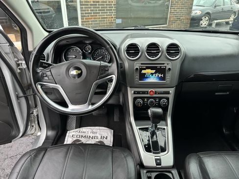 Used 2014 Chevrolet Captiva Sport LT w/ Convenience Package FWD image 18