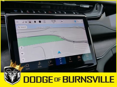 Used 2022 Jeep Grand Cherokee Overland w/ Luxury Tech Group IV image 21