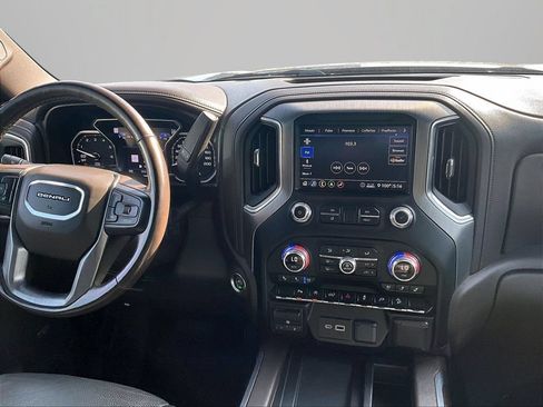 Used 2020 GMC Sierra 1500 Denali AWD/4WD image 7