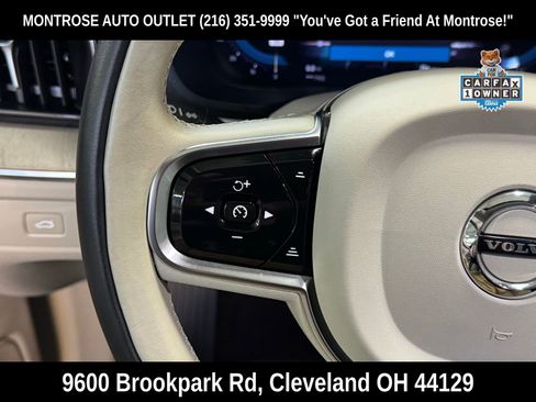 Used 2023 Volvo XC60 B5 Plus w/ Climate Package image 18