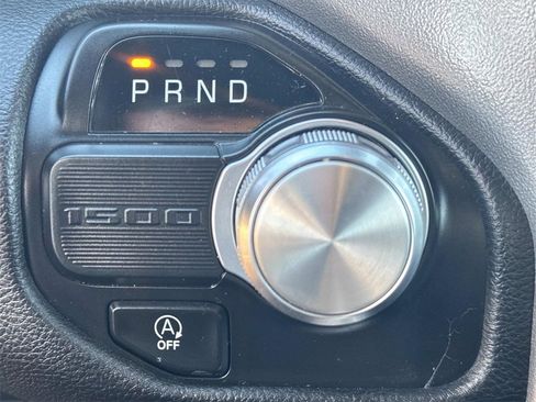 Used 2024 RAM 1500 Laramie image 40