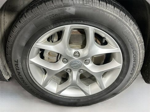 Used 2018 Chrysler Pacifica Touring Plus w/ Tire & Wheel Group image 31