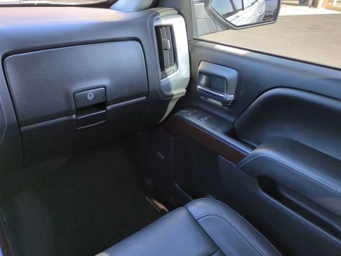 Used 2018 GMC Sierra 1500 SLT image 16