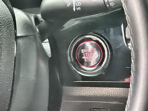 Used 2025 Honda Civic Sport image 28