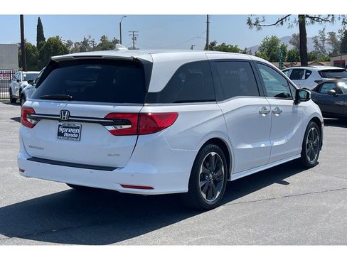 Certified 2024 Honda Odyssey Elite image 6