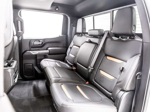 Used 2020 GMC Sierra 1500 AT4 w/ AT4 Premium Package AWD/4WD image 32
