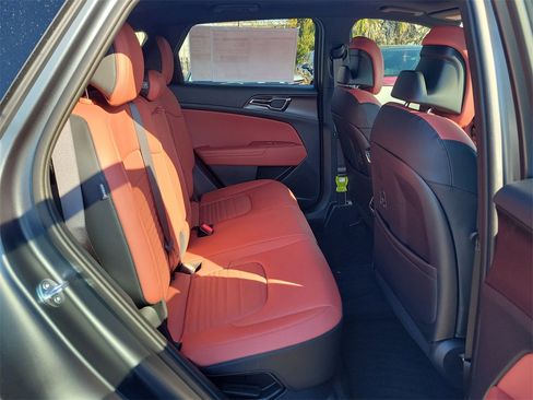 New 2026 Kia Sportage SX Prestige image 12