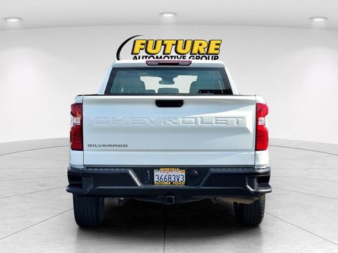 Used 2023 Chevrolet Silverado 1500 W/T w/ Trailering Package image 5