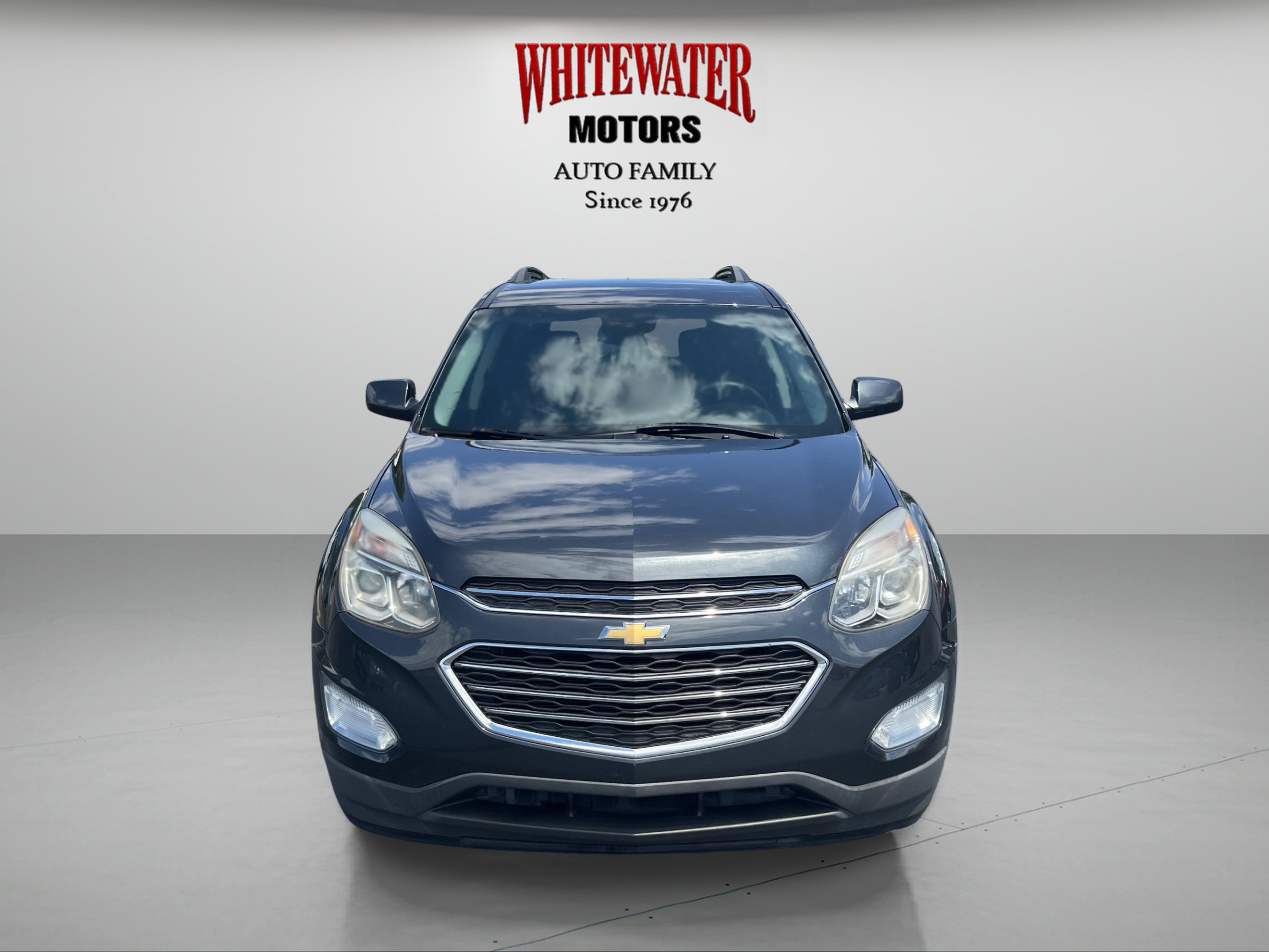 Used 2017 Chevrolet Equinox LT w/ Convenience Package FWD image 8
