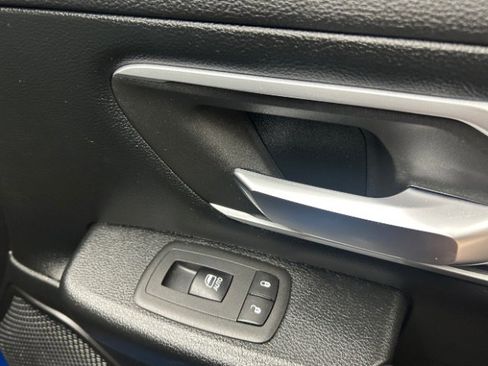 Used 2021 RAM 1500 Big Horn image 10