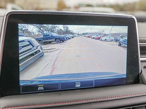 Used 2021 Chevrolet Tahoe RST image 16