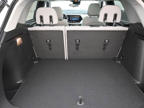 New 2026 Chevrolet TrailBlazer LT w/ Midnight Edition FWD image 31