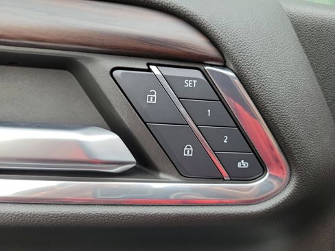 Used 2024 GMC Sierra 1500 SLT w/ SLT Premium Package image 18