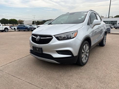Used 2019 Buick Encore Preferred FWD image 3