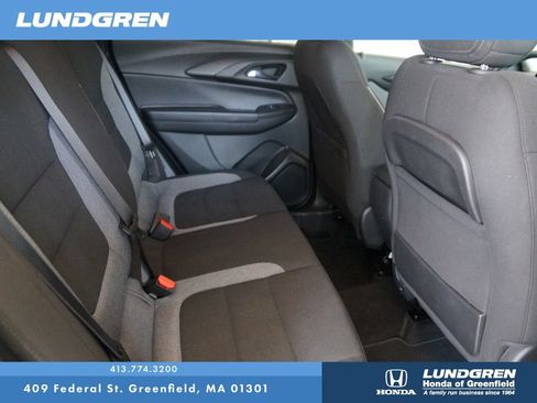 Used 2025 Chevrolet TrailBlazer LT AWD/4WD image 30